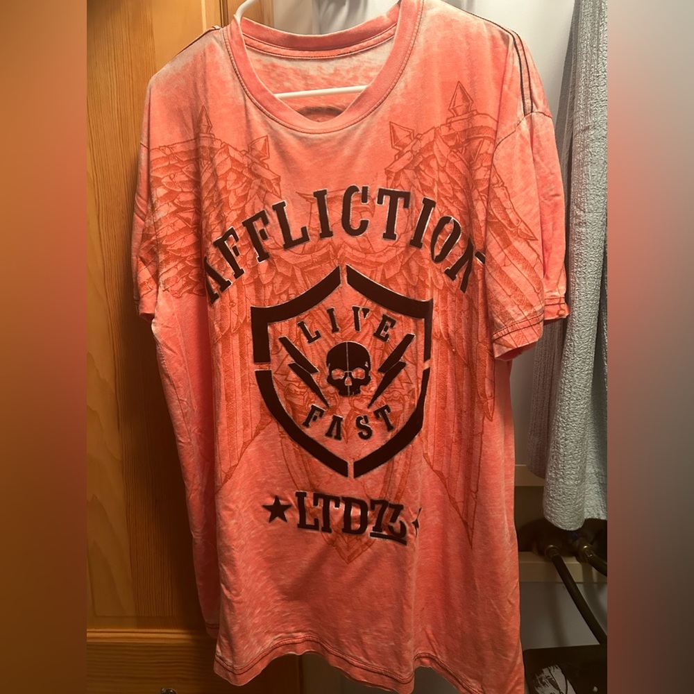 Men’s Affliction T-Shirts - XL (Bundle of 4)
